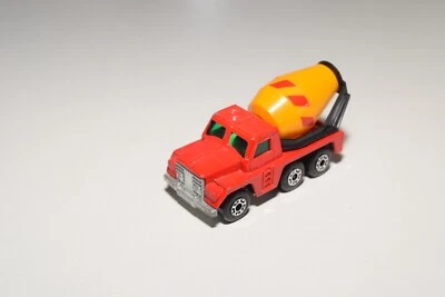 Camion de ciment A32 1:60 3 pouces matchbox superfast 19 excellent etat - Photo 1/4