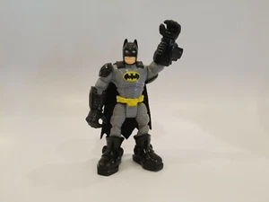 BATMAN 2009 ACTION BATMAN FIGUR 5" MIT CAPE MATTELL DC COMICS - Bild 1 von 9