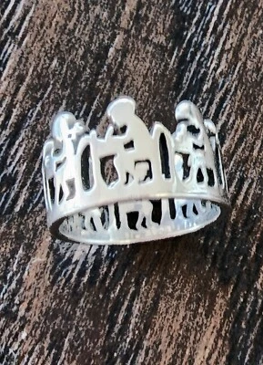 Anel aposentado James Avery vintage infantil na mesa escolar Eternity tamanho 5.5 - Imagem 1 de 3