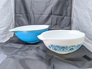 Pyrex Horizon blau 2 Cinderella Rührschüsseln 443 (2-1/2 qt) 444 (4 qt) Apollo 11 - Bild 1 von 12