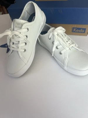 Girls Keds Kickstart Jr/White 10 1/2 M New In Box with Tags - Image 1 of 4