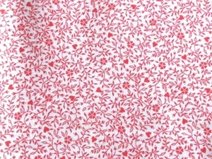 1/2 YD VTG CRANSTON WHITE W TINY RED FLOWER VINES AND HEARTS COTTON FABRIC 44"W - Picture 1 of 2