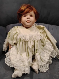 1987 Fayzah Spanos Porzellan 22 Zoll Künstlerpuppe kastanienbraunes Haar braune Augen handgenäht - Bild 1 von 13