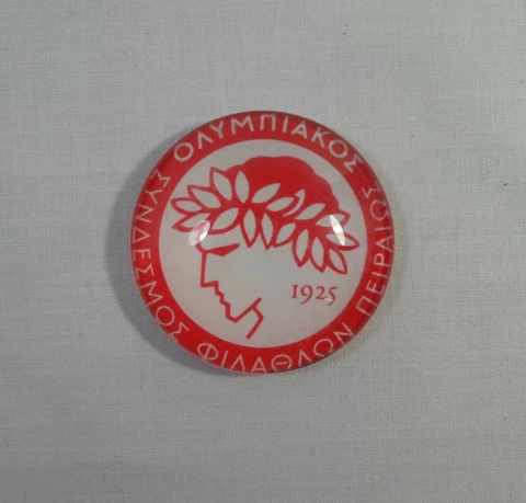 OLYMPIAKOS OSFP FC GREEK SOCCER TEAM 2'' FRIDGE MAGNET UNUSED FROM OLD STOCK Cover