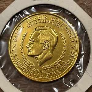 1952-64 ARIZONA SENATOR BARRY GOLDWATER "FREEDOM DOLLAR" GOLD PLATED COIN MINT - Picture 1 of 5