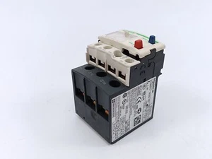 TELEMECANIQUE LRD10 Relay 4-6A - Picture 1 of 5