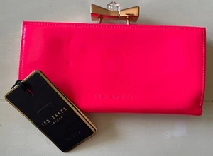 Ted Baker London RARE 56- Bright Pink Leather w/ Crystal Popper Purse Wallet - Picture 1 of 14