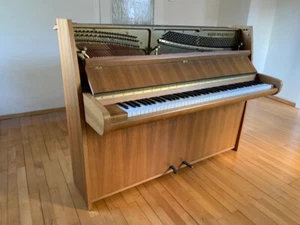 Klavier gebraucht- Schimmel- braun - Bild 1 von 4