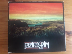 Pearl Jam Live at the Gorge 05/06 7 CDs 3 Shows Digi-Pack Warner Music 2007 - Bild 1 von 11