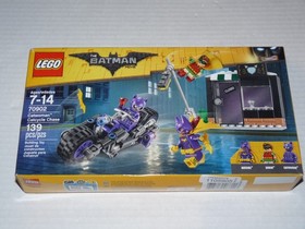 LEGO THE BATMAN MOVIE 70902 CATWOMAN CATCYCLE CHASE NEW SEALED 2017