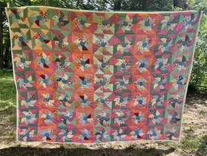 Trapunta Patchwork Vintage Fatta a Mano Girandola Novità Feedack 86” X 69” Splendida - Foto 1 di 11