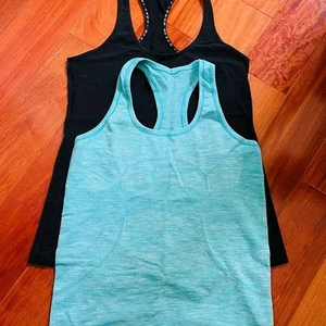 Camiseta sin mangas Lululemon para mujer espalda corredora azul y negra - Juego de 2 - Talla 8 - Imagen 1 de 6