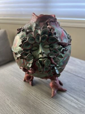 Impresionante jarrón artístico con flores de arcilla hecho a mano con hojas, mujer y rostro ¡¡MIRA!!! Foto 1 de 4