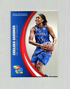 Panini Kansas Jayhawks Silver Parallel Chelsea Gardner #20 2016 - Imagen 1 de 2