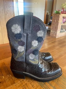 Ariat Womens Black Doll Baby Suede Floral Square Toe Cowgirl Boots Sz 7.5 - Picture 1 of 11