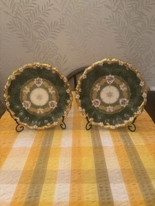 A Pair of Victorian cabinet plates by Coalport with gilt rim and shagreen effect - Picture 1 of 6