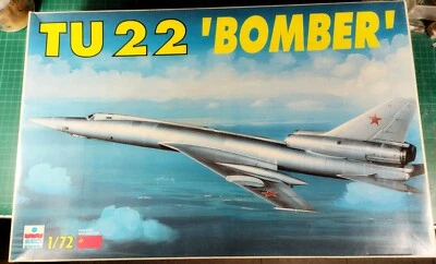 KIT ESCI  - Tupolev Tu-22 "Bomber" scala 1/72 (cod 9100) - Immagine 1 di 2