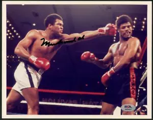 MUHAMMAD ALI signed 8x10 photo | Boxing Great - autograph PSA/DNA certified LOA - Picture 1 of 2