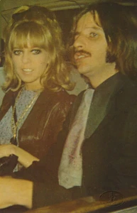 BEATLES FAN CLUB RINGO STARR 1969 ORIGINAL POSTCARD MAUREEN - Picture 1 of 2