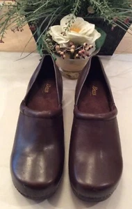 New BASS Melinda Il Women’s Brown Leather Professional Clogs Size 11M #4176-200 - Picture 1 of 7