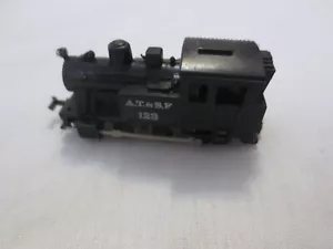 Life-Like N Scale All-Wheel Drive Locomotive A.T. & S.F. #123 runs - Picture 1 of 7