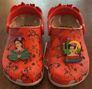 CROCS Classic x FRIDA KAHLO Collab CLOGS in Red x Flower Graphics UNISEX: W6/M4 - Picture 1 of 18