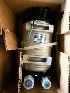 Compresor de aire acondicionado Seltec QUE QP16-1661 | 24V | R-134a - Imagen 1 de 3