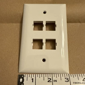 Suttle Speedstar Steckdose Wandplatte 4port weiß  - Bild 1 von 8