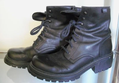 Guess Botines Cuero Negro Suela Euro 39/40 Unisex M 7/7.5 W 8.5 / 9 Foto 1 de 4