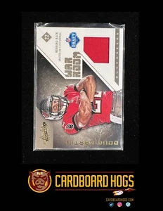 Doug Martin- 2012 Absolute Football NFL Draft War Room Relic #13 Buccaneers - Picture 1 of 3