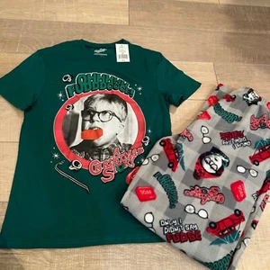 A CHRISTMAS STORY GREEN PAJAMAS NEW MENS MEDIUM - Picture 1 of 9