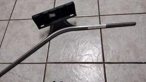 Samsung 48-55J5500, UN55KU6500 TV Stand Base BN61-13134A BN61-11965A - Picture 1 of 3