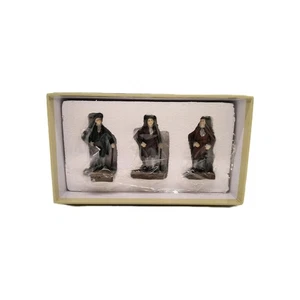 Williamsburg Collectibles Strolling Men Set of 3 Figures 2001 Lang Wise LTD New - Picture 1 of 7