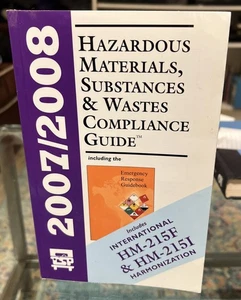 Hazardous Materials, Substances & Wastes Compliance Guide, 2007/2008 Edition - Imagen 1 de 3