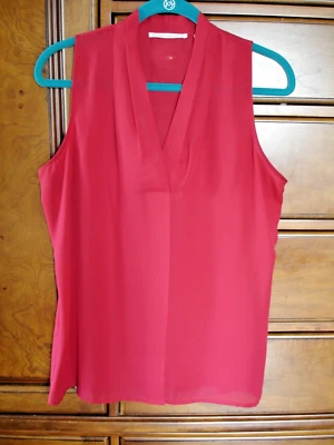 Camiseta sin mangas Violet & Claire Rose roja crepé drapeada cruzada cuello en V L Foto 1 de 4