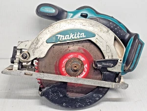 Makita DSS610Z 18V LXT Li-Ion Cordless 165mm (6-1/2") Circular Saw - Skin Only - Picture 1 of 5