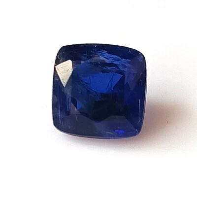 Cojín de cianita azul natural de 3,15 quilates con forma de piedra preciosa facetada sin tratar 8x8 mm Foto 1 de 4