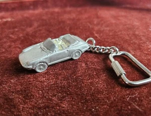 NICE VINTAGE AUTOMOBILE CAR KEYCHAIN # PORSCHE 911 - Bild 1 von 7