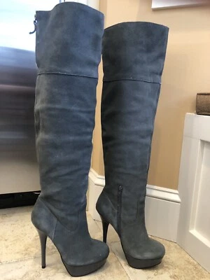 VTG 2000s Steve Madden CALGARRY Grey Suede Stiletto Platform Heel OTK Boots 8 - Image 1 of 4