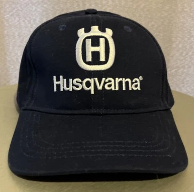 Husqvarna Sombrero Azul Marino Gorra de Bola Blanco Bordado Gancho Ajustable y Correa de Lazo Foto 1 de 4