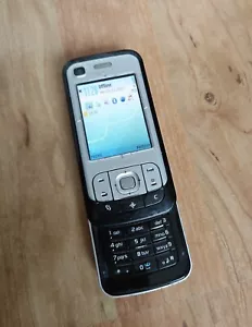 Nokia 6110 Navigator Modell RM-122 Slider in schwarz-silbergrau - Bild 1 von 4