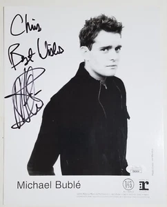 Michael Buble REAL hand SIGNED 2003 Promo Photo #1 JSA COA Autographed - Picture 1 of 3