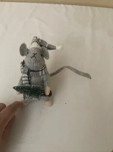 Handmade Felted Wool Christmas Mouse Ornament Gray Scarf Hat Tree New 6” - Picture 1 of 5