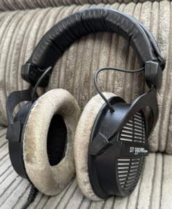 Beyerdynamic DT 990 Pro (250 Ohm)π§ Excellent Condition β Tested & Working β
- Picture 1 of 6