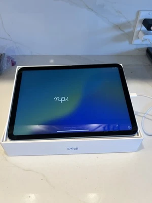 10.9-inch iPad (10th generation), Wi-Fi only. A2696. 8137. - Image 1 of 3
