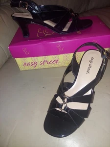 Easy Street "Zazie" Black Patent Leather Mid Heel Sandal Pumps Size 9M - Picture 1 of 8
