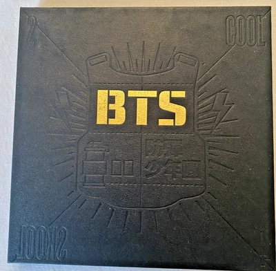 BTS Debut Album 2 Cool 4 Skool 2013) Foto 1 de 2