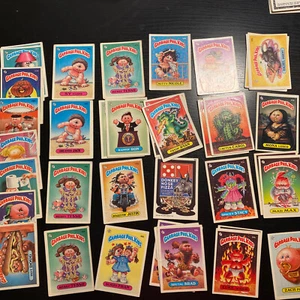 Topps 1986 Garbage Pail Kids Trading Sticker Cards - 74 Cards - Preowned - Picture 1 of 6