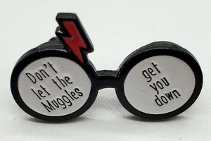 Harry Potter Don't Let The Muggles Get You Down Emaille Pin Zauberer Brille Neu - Bild 1 von 2