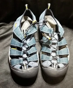 Size 10 Keen Newport H2 Closed Toe Men's Hiking Water Sandals  - Picture 1 of 18